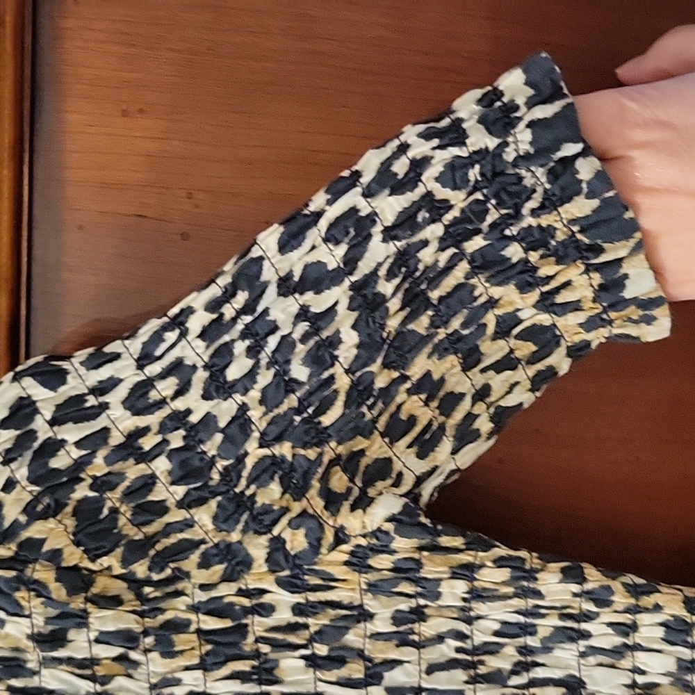 GANNI | Leopard Print Smocked Short Sleeve Peplum Hem top Cotton & Silk - XS - Picture 5 of 12